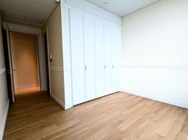 3 Schlafzimmer Wohnung zu verkaufen im Sindhorn Residence , Lumphini, Pathum Wan