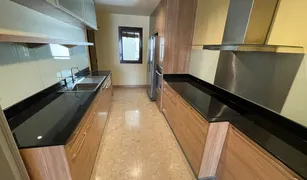3 Schlafzimmern Wohnung zu verkaufen in Thung Mahamek, Bangkok Sathorn Gardens