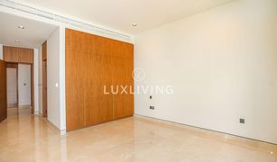 4 Bedrooms Villa for sale in Dubai Hills, Dubai Golf Place 2