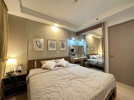 1 Schlafzimmer Wohnung zu vermieten im Thru Thonglor, Bang Kapi