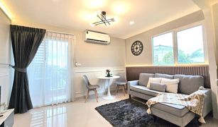 ขายคอนโด 1 ห้องนอน ใน บางจาก, กรุงเทพมหานคร Regent Home 13 Sukhumvit 93