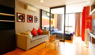 1 Bedroom Condo for sale in Khlong Toei, Bangkok XVI The Sixteenth Condominium