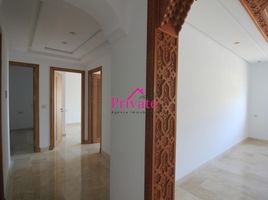 3 Bedroom Apartment for rent at Location Appartement 106 m² Iberia Tanger Ref: LZ522, Na Tanger