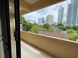 2 Schlafzimmer Appartement zu vermieten im Lin Court, Khlong Toei