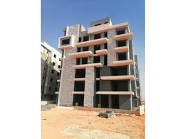 3 Bedroom Apartment for sale at Sun Capital, Fayoum Desert road, 6 October City