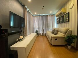 2 Bedroom Condo for rent at The Complete Narathiwat, Chong Nonsi