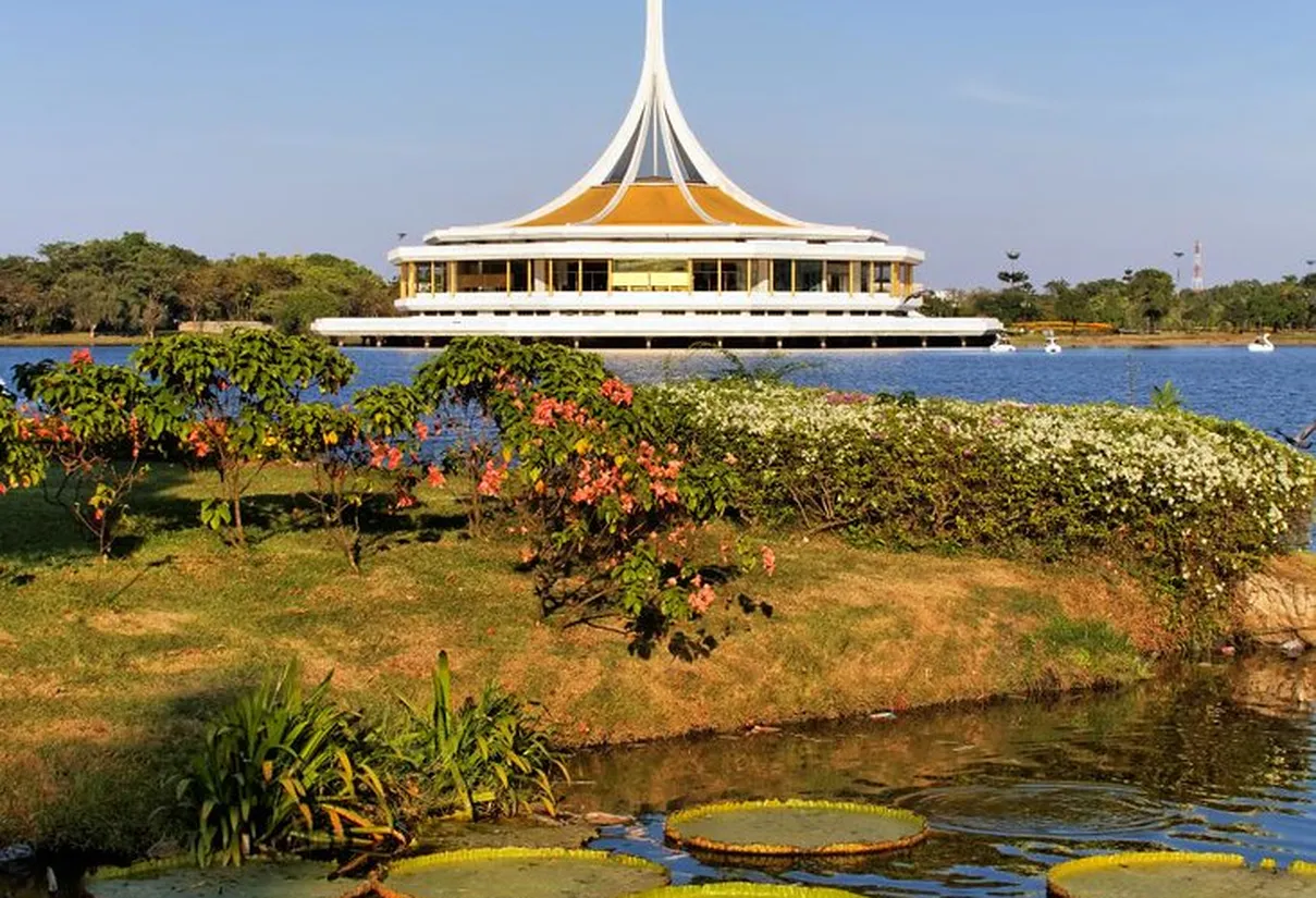 1 Bedroom Condo for Rent at The Rich Rama 9 Srinakarin for ฿16,000/mo