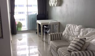 1 Bedroom Condo for sale in Khlong Tan Nuea, Bangkok The Clover