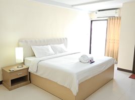 1 спален Кондо в аренду в OMNI Suites Aparts - Hotel, Suan Luang