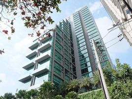 1 Bedroom Condo for rent at The Room Sukhumvit 21, Khlong Toei Nuea