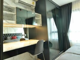 1 Bedroom Apartment for sale at Life Asoke, Bang Kapi, Huai Khwang, Bangkok