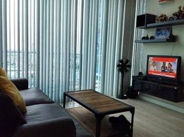 1 Schlafzimmer Appartement zu vermieten im The Room BTS Wongwian Yai, Bang Lamphu Lang