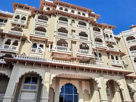 2 बेडरूम अपार्टमेंट for sale at Mughal, The Crescent