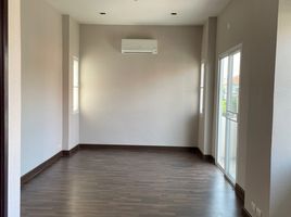 3 Bedroom House for sale at The Oriental (Regent 3), Chai Sathan
