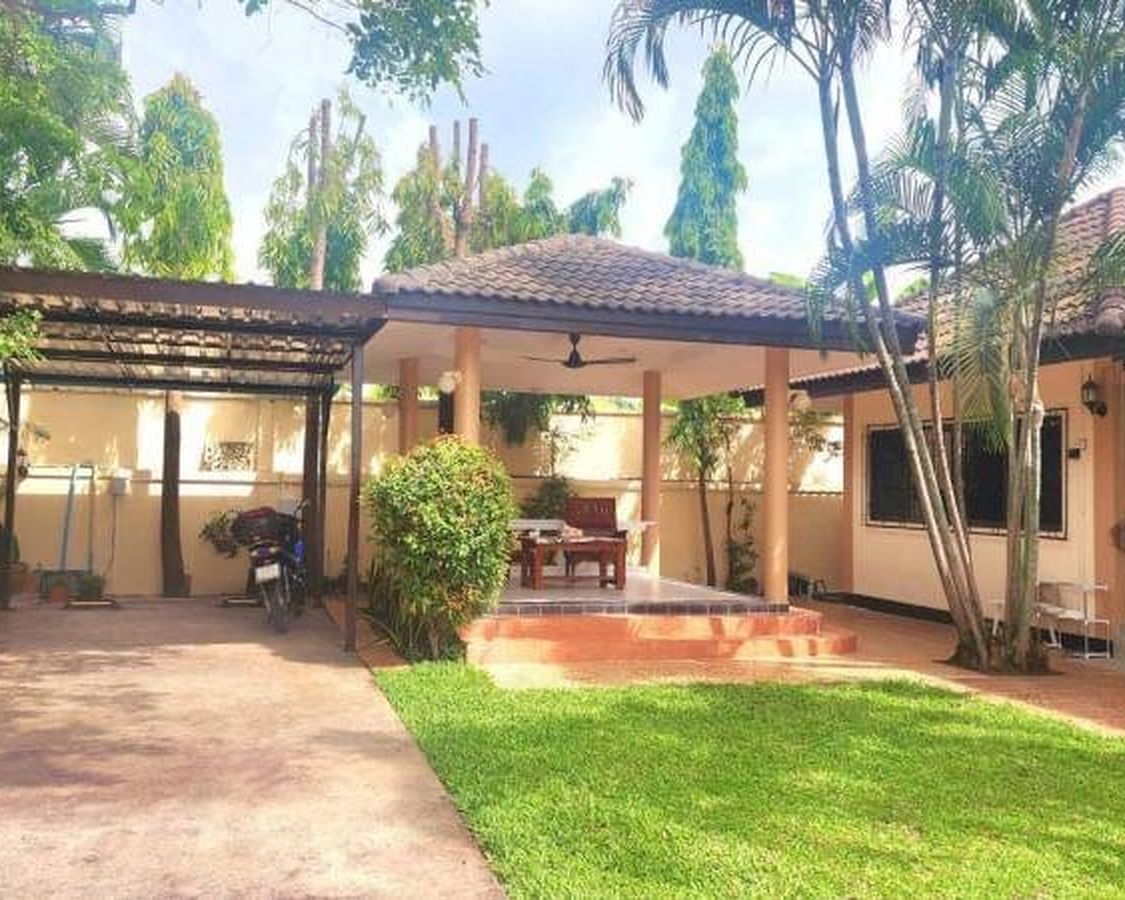 3 спален Дом в аренду в Mueang Chiang Mai, Чианг Маи за ฿28,000 в месяц |  U1886815