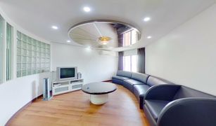 2 Bedrooms Condo for sale in Chong Nonsi, Bangkok Fortune Condo Town