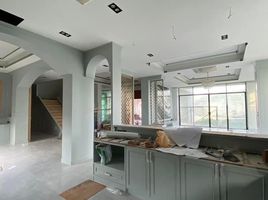 6 Schlafzimmer Villa zu verkaufen in Mueang Nonthaburi, Nonthaburi, Bang Rak Noi, Mueang Nonthaburi, Nonthaburi