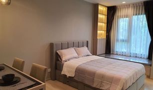 Studio Condo for sale in Lumphini, Bangkok Life One Wireless