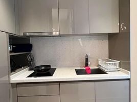 1 Bedroom Condo for rent at The Diplomat 39, Khlong Tan Nuea