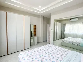 3 Bedroom House for rent at Baan Chalita 2 , Nong Pla Lai, Pattaya