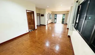 4 chambres Maison a vendre à San Sai Noi, Chiang Mai Moo Baan Pimuk 1