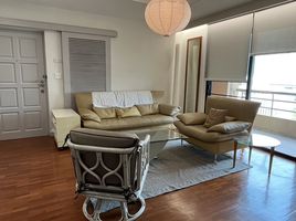 1 Schlafzimmer Appartement zu vermieten im Baan Na Varang, Lumphini