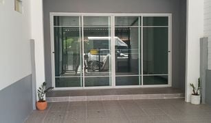 2 Bedrooms Townhouse for sale in Sai Noi, Nonthaburi Asia Home Town