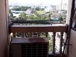 Studio Apartment for sale at Regent Pattanakarn, Suan Luang