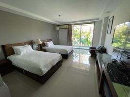 Studio Apartment for rent at Nice Residence, Khlong Tan Nuea, Watthana