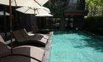 Communal Pool at คลาส หลังสวน