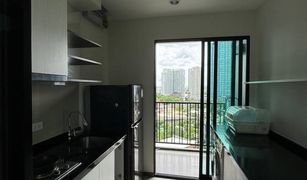 2 Bedrooms Condo for sale in Phra Khanong Nuea, Bangkok The Base Park East Sukhumvit 77