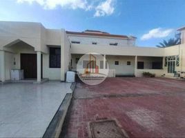 6 Schlafzimmer Villa zu verkaufen im Al Jafiliya Villas, Al Jafiliya