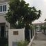 3 Bedroom Townhouse for sale at Teerin Phetkasem 48, Bang Khae Nuea