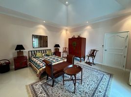 4 Schlafzimmer Villa zu verkaufen im Pool Villa Pratumnak Hill, Nong Prue, Pattaya, Chon Buri