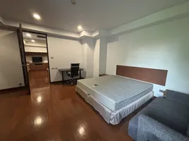 1 Schlafzimmer Wohnung zu vermieten im La Perla Apartment, Sam Sen Nai