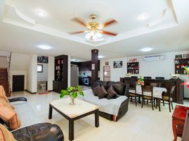 3 спален Вилла в аренду в Pattaya Park Hill 2, Nong Prue