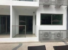 1 Bedroom Condo for rent at Club Royal, Na Kluea