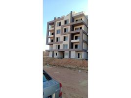 4 Bedroom Apartment for sale at Cairo University Compound, Sheikh Zayed Compounds