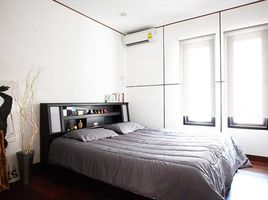 2 спален Дом for rent in Бангкок, Khlong Tan Nuea, Щаттхана, Бангкок