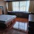 1 Schlafzimmer Wohnung zu vermieten im Lake Green Condominium, Khlong Toei