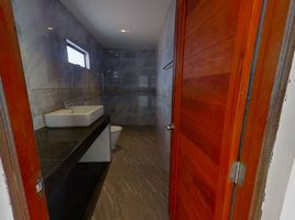 3 Bedroom House for sale in Koh Samui, Maenam, Koh Samui