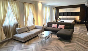 4 Bedrooms Townhouse for sale in Bang Phongphang, Bangkok Baan Klang Krung Grande Vienna Rama 3