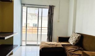 1 Bedroom Condo for sale in Khu Khot, Pathum Thani Sarasinee Suites Condotel