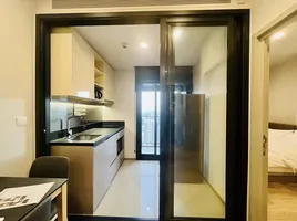 1 Bedroom Condo for rent at Oka Haus, Khlong Tan