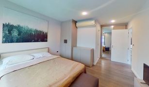 2 Bedrooms Condo for sale in Khlong Tan Nuea, Bangkok The Crest Sukhumvit 49