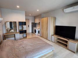 Studio Apartment for rent at Life One Wireless, Lumphini