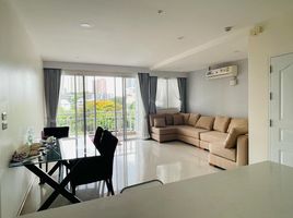 2 Schlafzimmer Wohnung zu vermieten im The Rise Sukhumvit 39, Khlong Tan Nuea