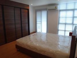2 Bedroom Apartment for sale at Silom Terrace, Si Lom