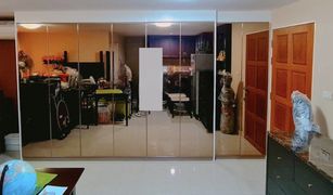 2 Bedrooms Condo for sale in Nong Bon, Bangkok The Executive Bangna