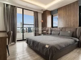 4 Bedroom Apartment for rent at Four Bedrooms Condo For Sale and Rent in BKK Area | Commercial Hub | Furnished |, Tuol Svay Prey Ti Muoy, Chamkar Mon, Phnom Penh